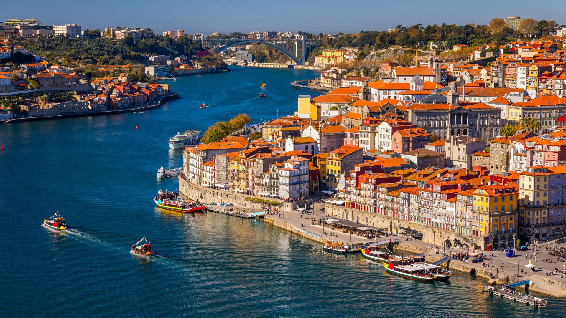 Porto, Portugal, old town on the Douro River, Oporto Panorama