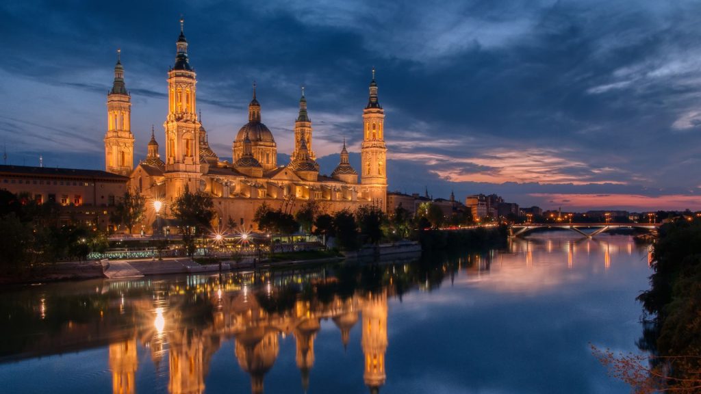 Basilica of our Lady of the Pillar and Ebro river in the evening, Zaragoza, Aragon, Spain